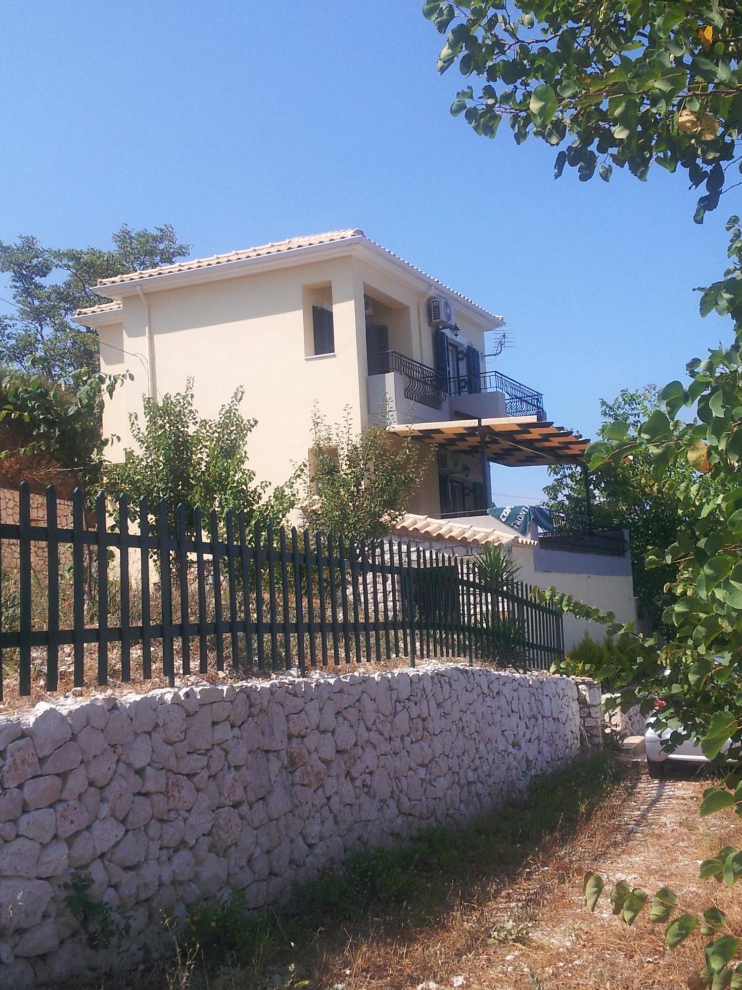 Natura Villas Drymon 객실 사진
