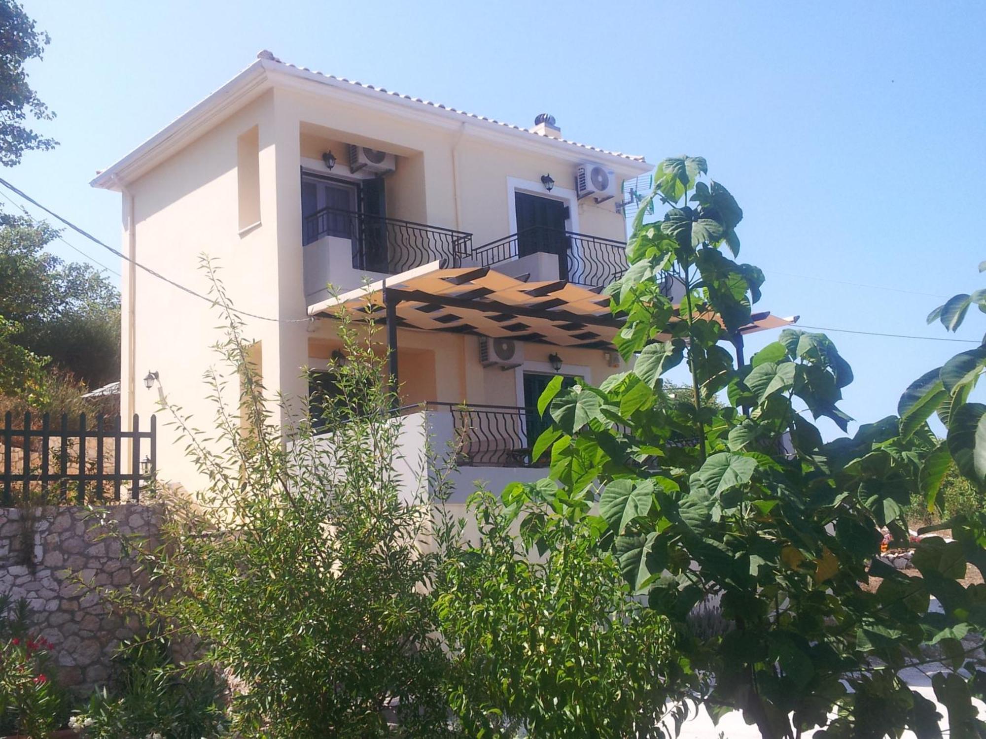 Natura Villas Drymon 객실 사진