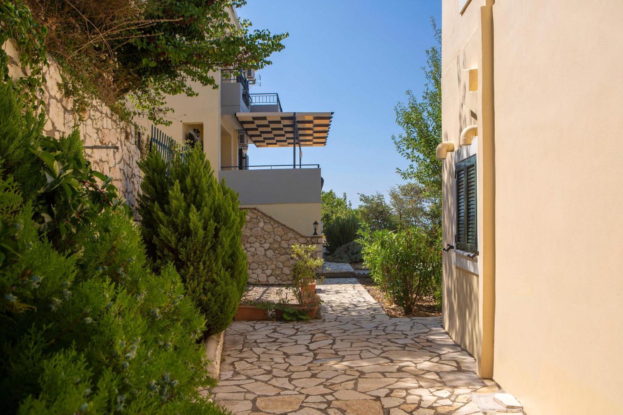 Natura Villas Drymon 외부 사진