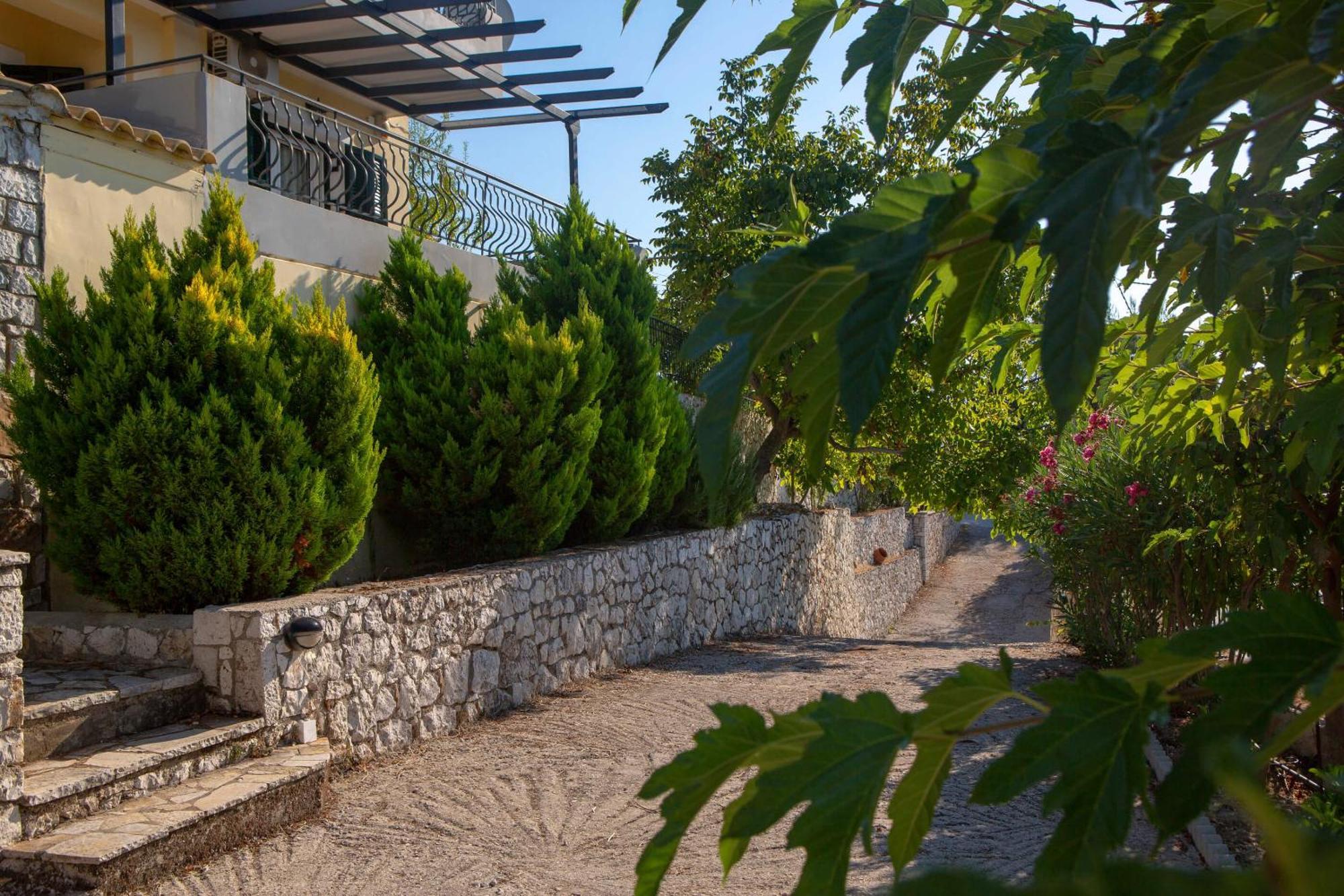 Natura Villas Drymon 외부 사진